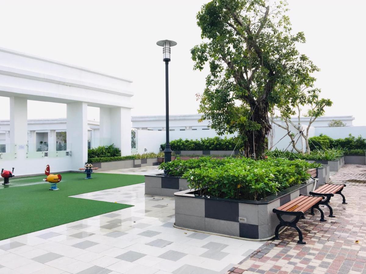 Gold Bee Dormitary Service Apartment Ho-Chi-Minh-Stadt Exterior foto