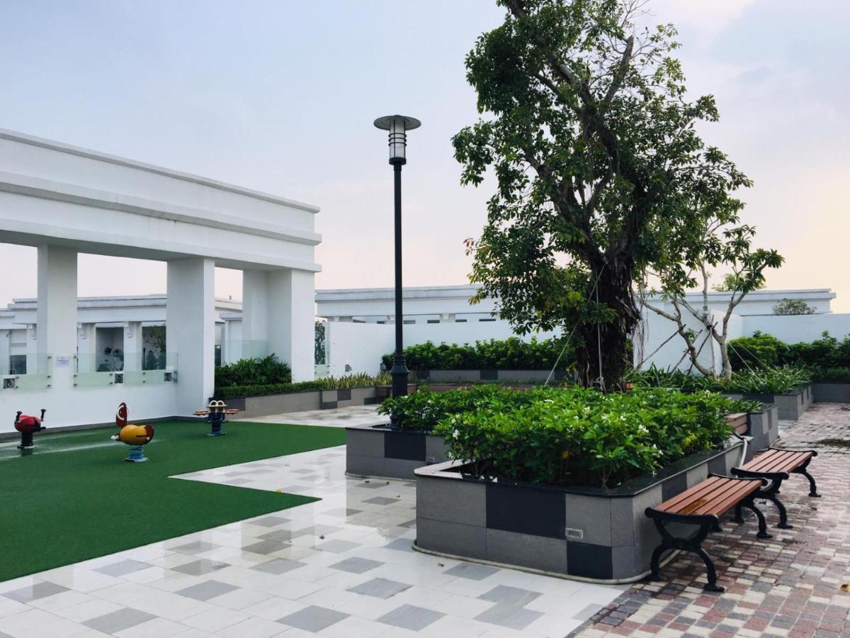 Gold Bee Dormitary Service Apartment Ho-Chi-Minh-Stadt Exterior foto